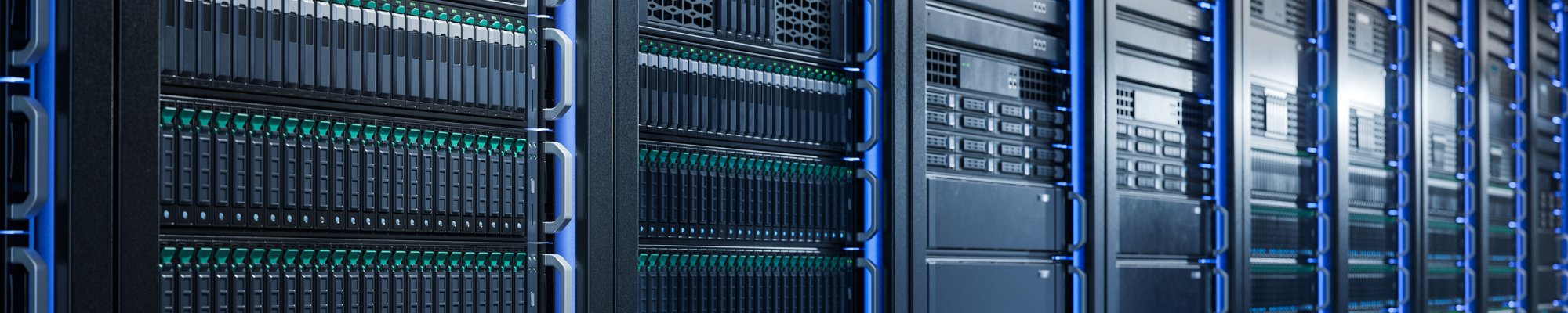 Hosting-Hero-Image Modernes Bild, das Server zeigt und digitale Technologie, Zuverlässigkeit sowie Innovation im Bereich Hosting hervorhebt.